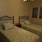 Casa Mucha * Эль-Грове